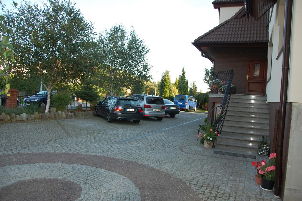 Willa Etna Dziwnówek Kültér fotó